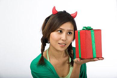 《最终幻想7:重制版过渡版》正式发售 推荐GTX 1080